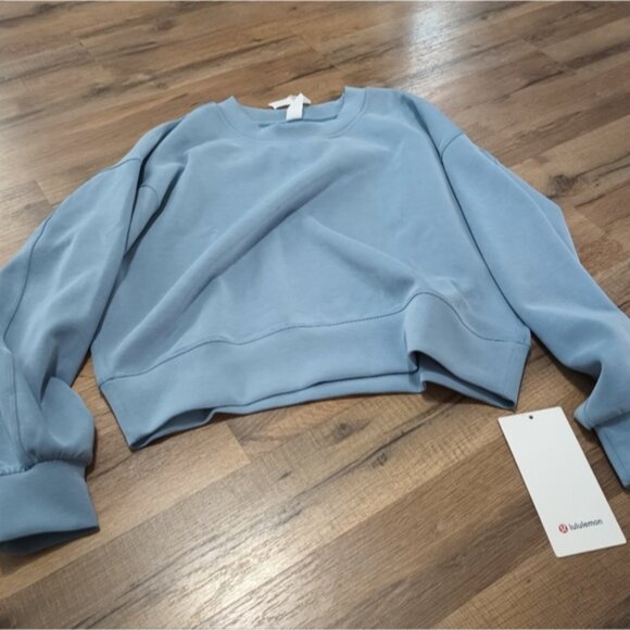 Lululemon Top - Picture 2 of 7